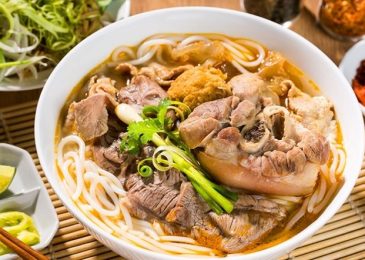 Bún bò huế là gì