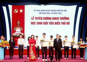 Những mẫu bài phát biểu tuyên dương khen thưởng học sinh giỏi